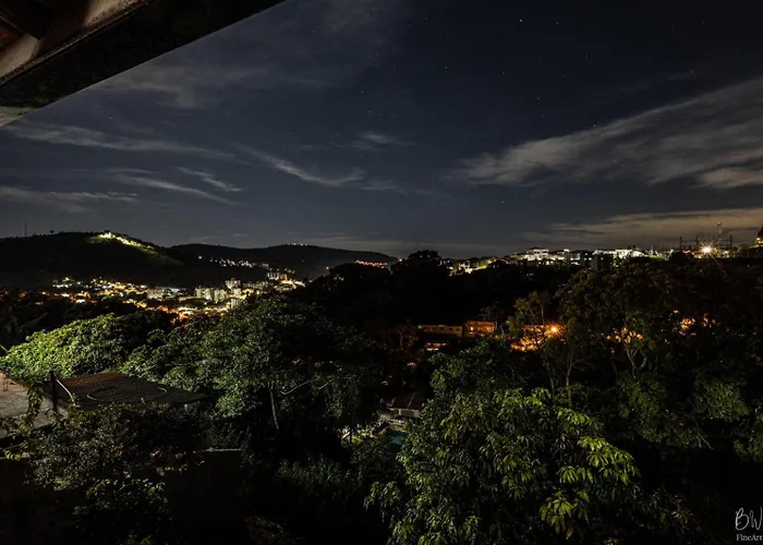 Casa Com Linda Vista No Centro